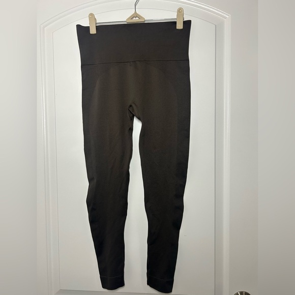 Set Active sculpt flex dark brown espresso leggings size large - Picture 3 of 13